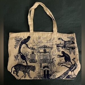 Sézane cotton tote bag blue and white jungle/colonial house print